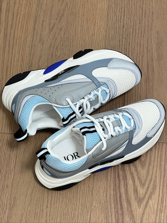 Sneakers B22